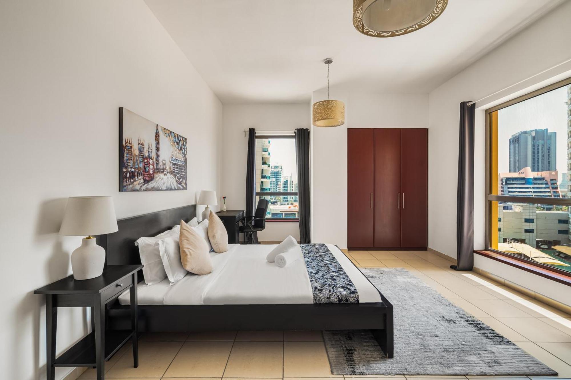 Beautiful 2br & 4br On Jbr Beach, Walking Distance To Bluewaters Island - By Sunkissed Homes Appartement