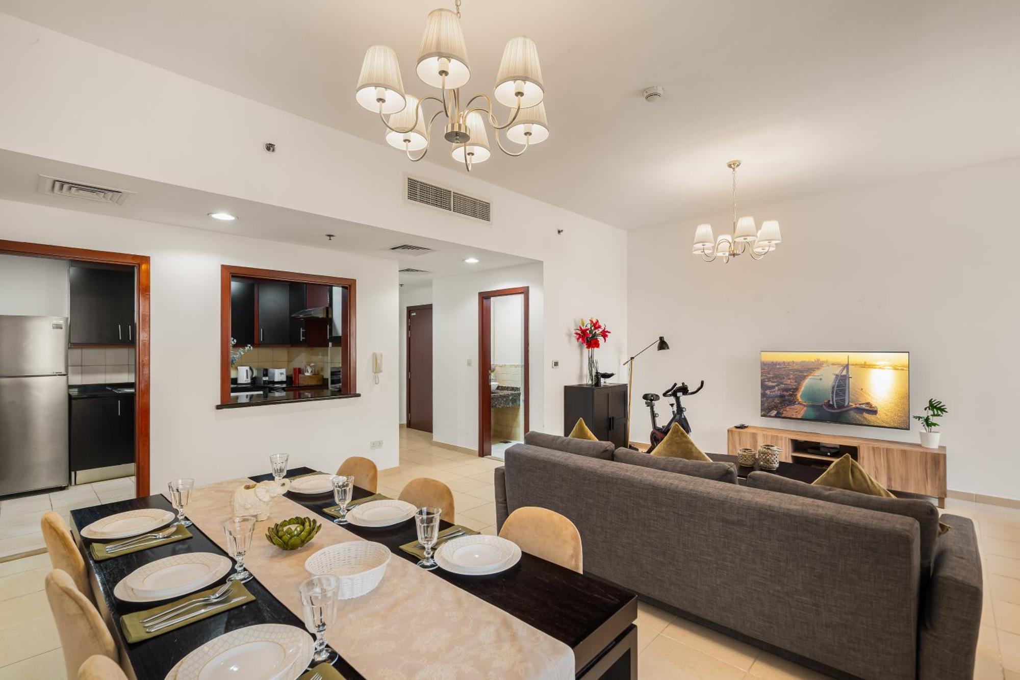 Beautiful 2br & 4br On Jbr Beach, Walking Distance To Bluewaters Island - By Sunkissed Homes Appartement Dubai